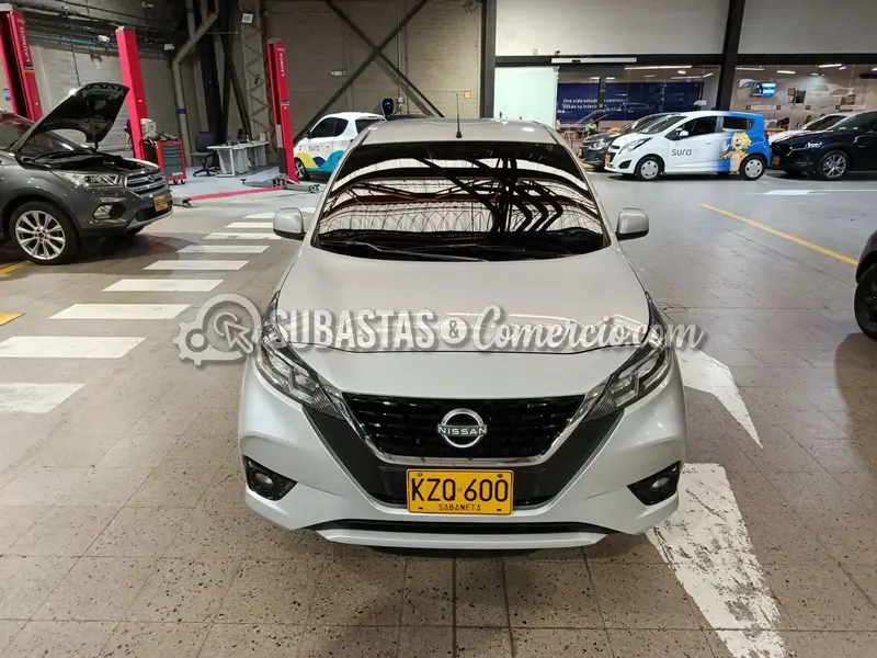 Nissan New march 1.6l — imagen 6 de 8