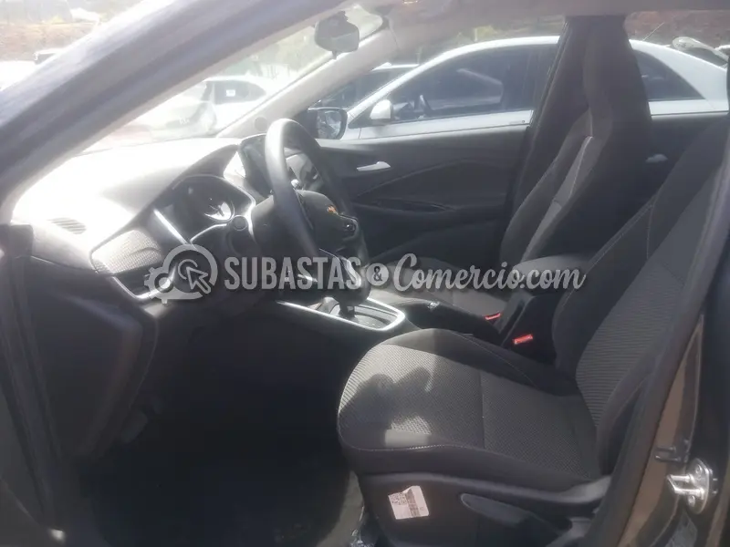 Chevrolet Onix nb lt turbo at - 2025 - 147 - Caldas — imagen 3 de 8