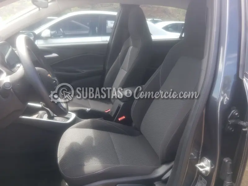 Chevrolet Onix nb lt turbo at - 2025 - 147 - Caldas — imagen 4 de 8