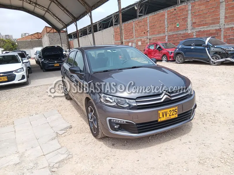 Citroën C-elysée shine at 1.6 - 2024 - 225 - Barranquilla — imagen 5 de 8