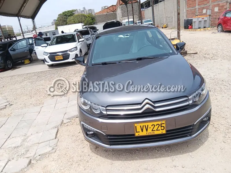 Citroën C-elysée shine at 1.6 - 2024 - 225 - Barranquilla — imagen 6 de 8