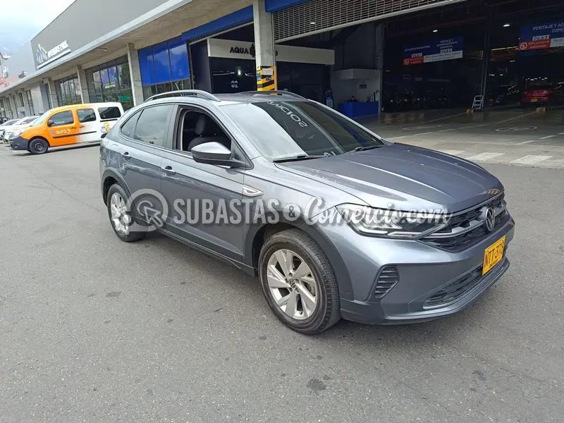 Volkswagen Nivus comfortline 1.0l 200tsi 6at - 2024 - 378 - Medellín — imagen 5 de 8