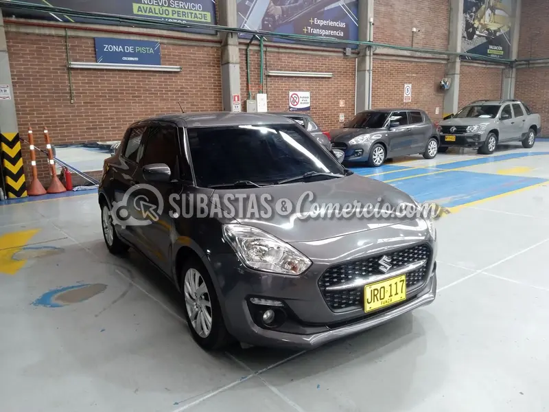 Suzuki New swift 1.2 hybrid - 2022 - 117 - Bogotá — imagen 5 de 8