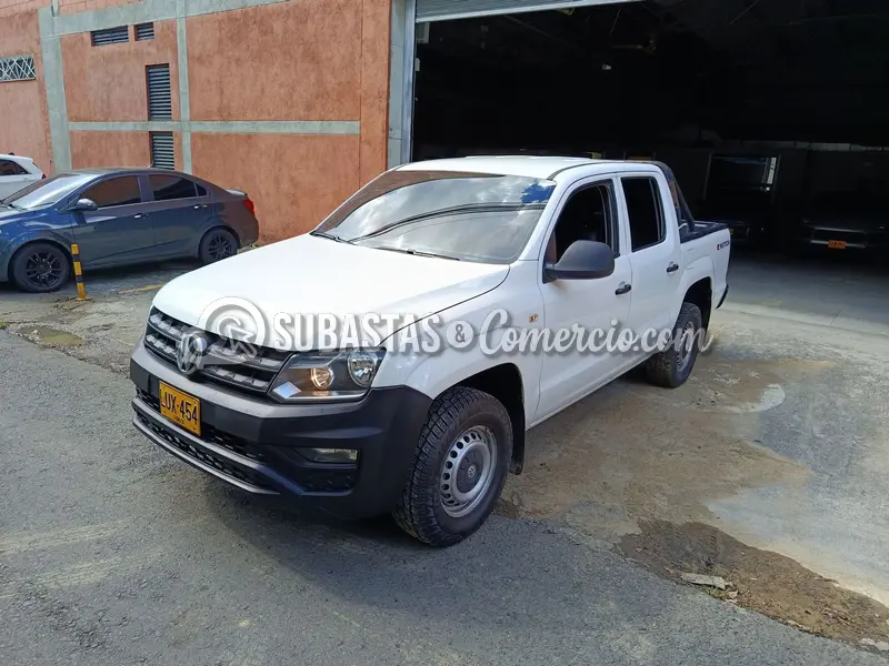 Volkswagen Amarok trendline 2.0l 103kw 4x4 mt cabina doble platón - 20 — imagen 7 de 8