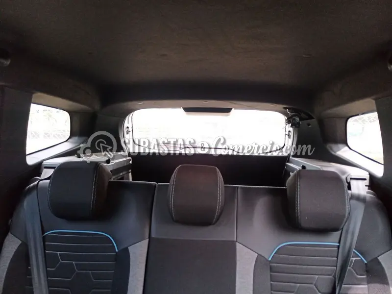 Renault Nueva duster intens 1.3t 4x2 cvt - 2023 - 692 - Cali — imagen 4 de 8