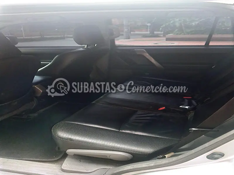 Toyota Prado Tx 2012 Blindaje 3 - 255 - Bogotá — imagen 7 de 8