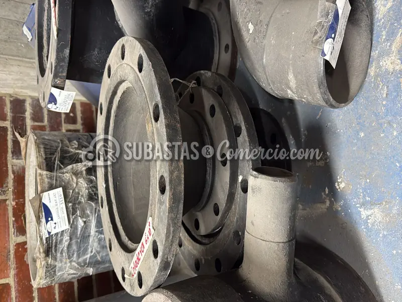 Válvulas, Accesorios y Medidores para Sistemas de Distribución y Contr — imagen 4 de 8