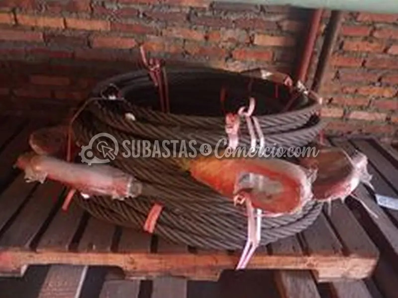 Tubería Industrial, Barriles de Bombeo y Repuestos para Operación — imagen 4 de 8