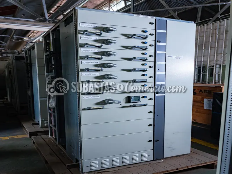 Sistema de generación eléctrica y centro de control de motores CCM en — imagen 6 de 8