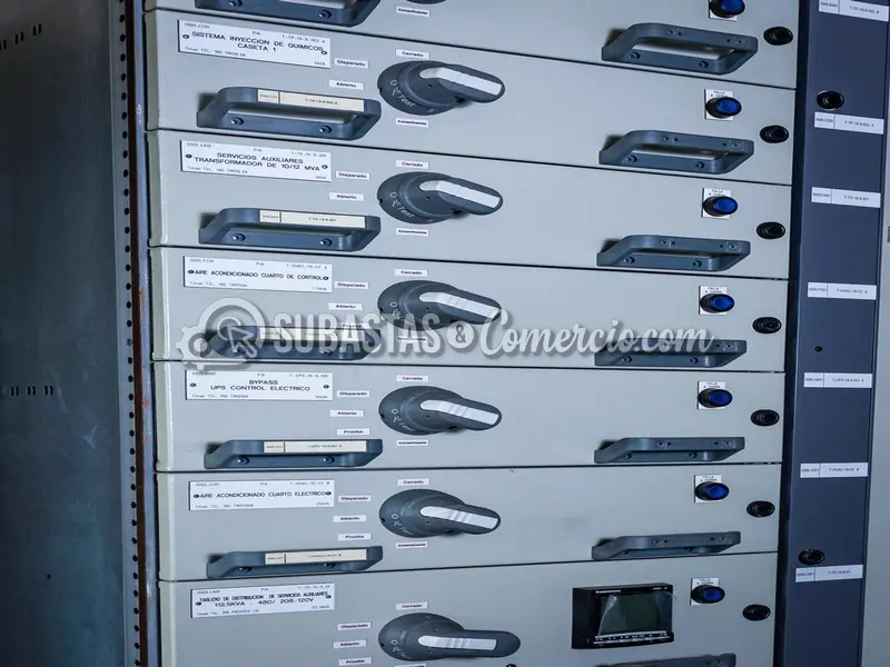 Sistema de generación eléctrica y centro de control de motores CCM en — imagen 7 de 8