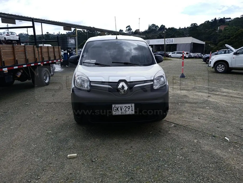 RENAULT KANGOO ZE MAXI (ELÉCTRICA) 44 KW MOD. 2020, RP#8 PLACA: GKV291 Ubic.: MEDELLIN — imagen 3 de 8