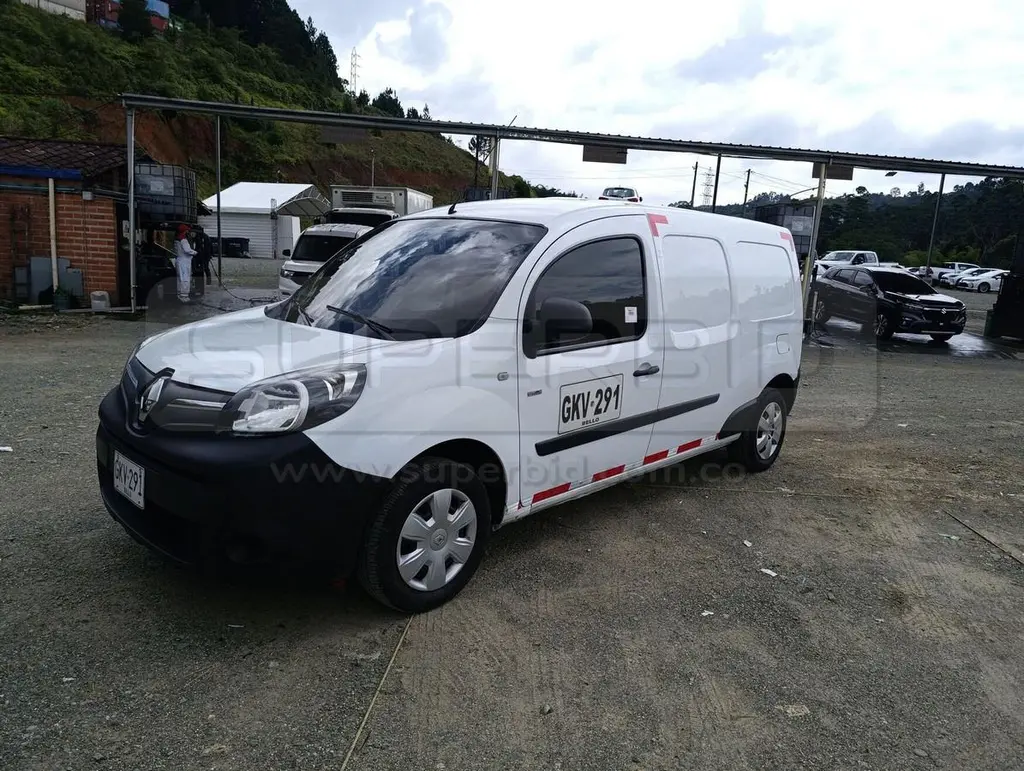 RENAULT KANGOO ZE MAXI (ELÉCTRICA) 44 KW MOD. 2020, RP#8 PLACA: GKV291 Ubic.: MEDELLIN — imagen 4 de 8