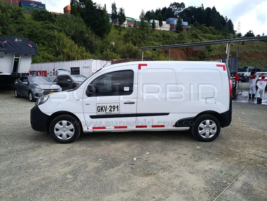 RENAULT KANGOO ZE MAXI (ELÉCTRICA) 44 KW MOD. 2020, RP#8 PLACA: GKV291 Ubic.: MEDELLIN — imagen 5 de 8