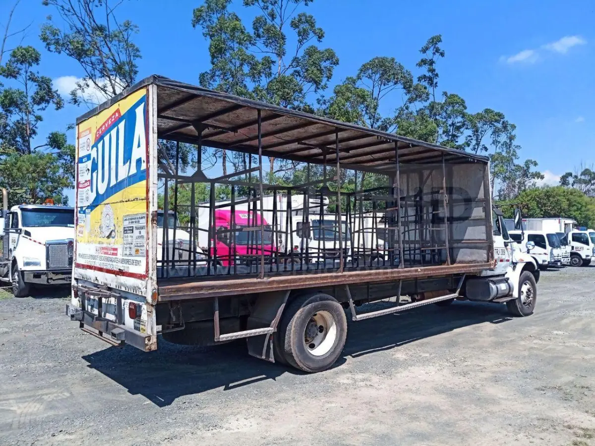 INTERNATIONAL 4300 4X2 7636 CC MOD. 2012, PLACA: TRJ389 Ubic.: CALI — imagen 8 de 8