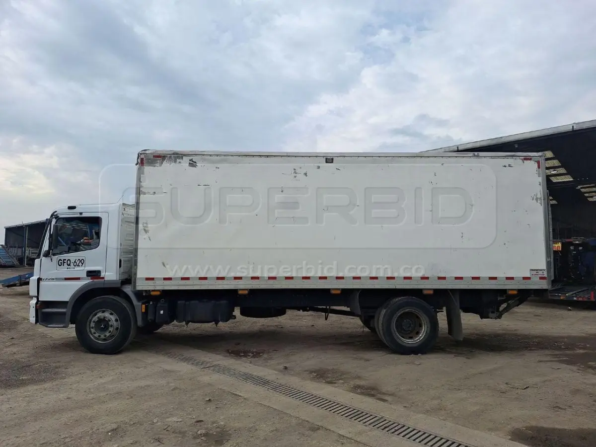 MERCEDES BENZ ATEGO 1726 LARGO EURO V 7201 CC MOD. 2020, PLACA: GFQ629 Ubic.: BOGOTÁ — imagen 5 de 8