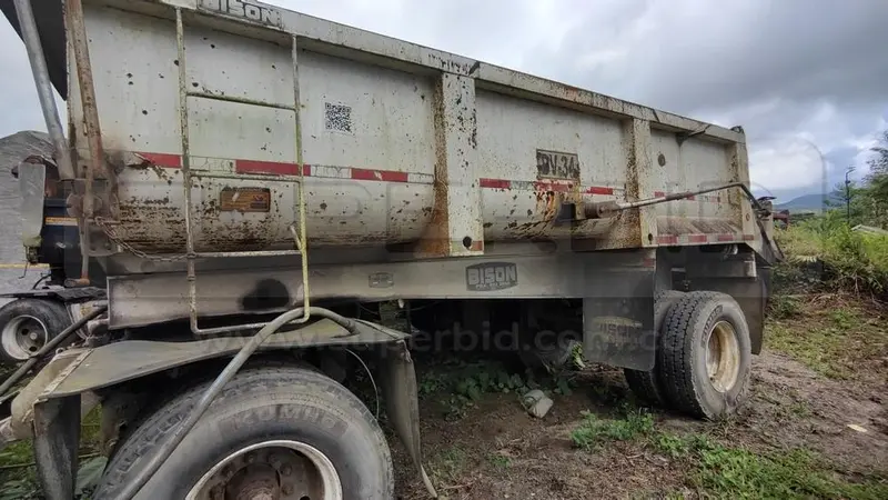 DOLIS VOLCO BISON 2 EJES MOD. 2015, PLACA: S21902 Ubic.: MOCOA, PUTUMAYO