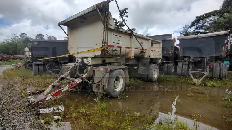 DOLIS VOLCO BISON 2 EJES MOD. 2015, PLACA: S21961 Ubic.: MOCOA, PUTUMAYO