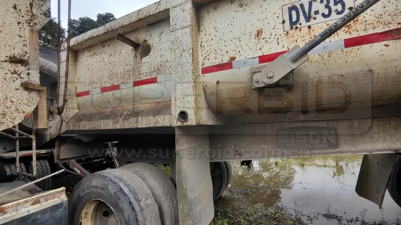 DOLIS VOLCO BISON 2 EJES MOD. 2015, PLACA: S21961 Ubic.: MOCOA, PUTUMAYO — imagen 4 de 8