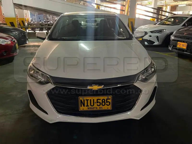 CHEVROLET ONIX LT TURBO AC 1.0 4P 4X2 TA (D) 1000 CC, MOD. 2023, RP#1 PLACA: NIU585 Ubic.: Bogota — imagen 3 de 8