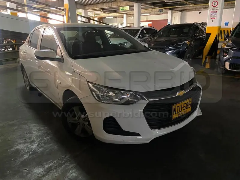 CHEVROLET ONIX LT TURBO AC 1.0 4P 4X2 TA (D) 1000 CC, MOD. 2023, RP#1 PLACA: NIU585 Ubic.: Bogota — imagen 4 de 8