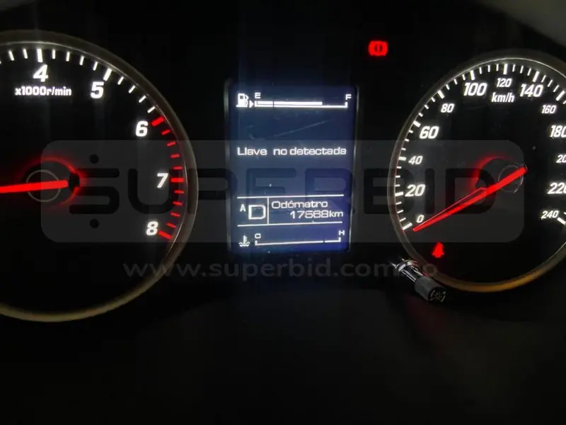 CHEVROLET CAPTIVA TURBO LTZ AT 1451 CC, MOD. 2023, RP#1 PLACA: LMZ089 Ubic.: Bogota — imagen 6 de 8