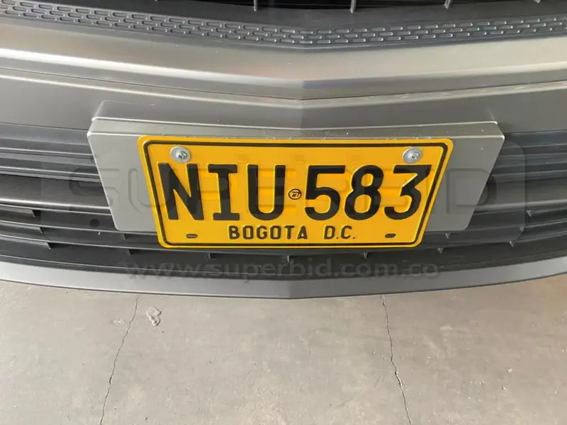 CHEVROLET CAPTIVA TURBO LTZ AT 1451 CC, MOD. 2023, RP#1 PLACA: NIU583 Ubic.: Bogota — imagen 5 de 8