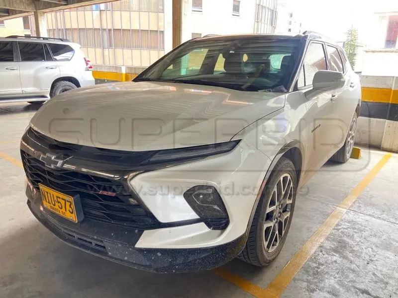 CHEVROLET BLAZER RS AC 3.6 5P AWD TA G 3600 CC, MOD. 2023, RP#1 PLACA: NIU573 Ubic.: Bogota