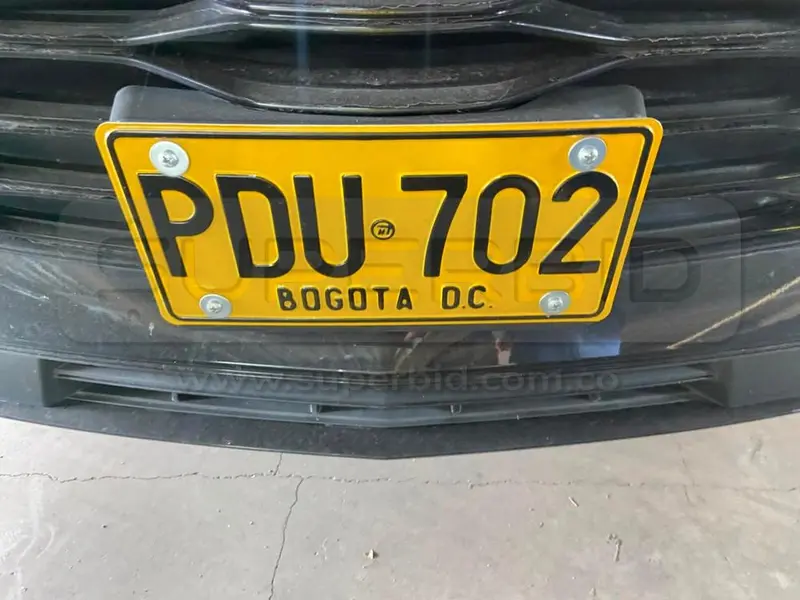 CHEVROLET BLAZER RS AC 3.6 5P AWD TA G 3600 CC, MOD. 2024, RP#1 PLACA: PDU702 Ubic.: Bogota — imagen 5 de 8