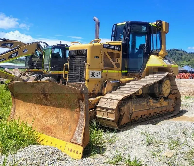BULLDOZER CATERPILLAR D6N AÑO 2011, 21814 HR. RP#3 PLACA: MC032440 — imagen 4 de 5