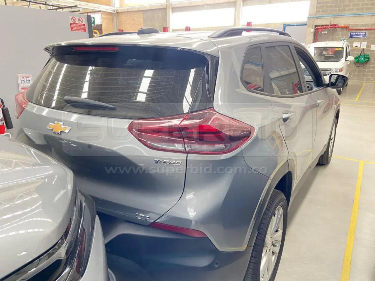 CHEVROLET TRACKER TURBO 1.2 LTZ AT MOD. 2025, PLACA: PHM014 Ubic.: Tocancipa — imagen 2 de 8