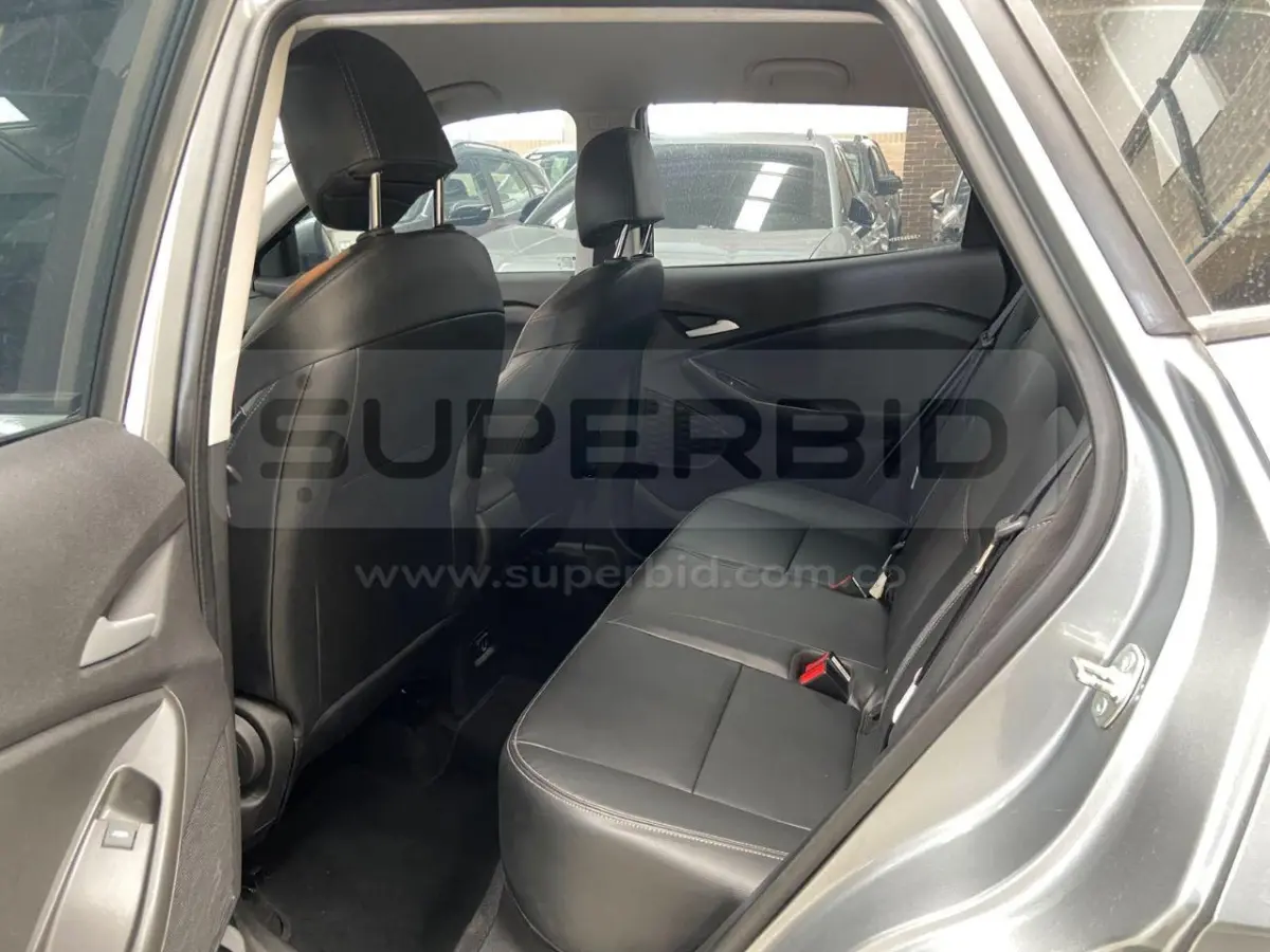 CHEVROLET TRACKER TURBO 1.2 LTZ AT MOD. 2025, PLACA: PHM020 Ubic.: Tocancipa — imagen 3 de 8