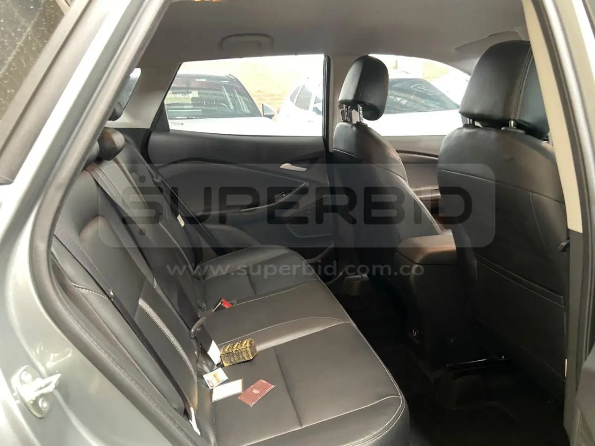 CHEVROLET TRACKER TURBO 1.2 LTZ AT MOD. 2025, PLACA: PHM025 Ubic.: Tocancipa — imagen 2 de 8