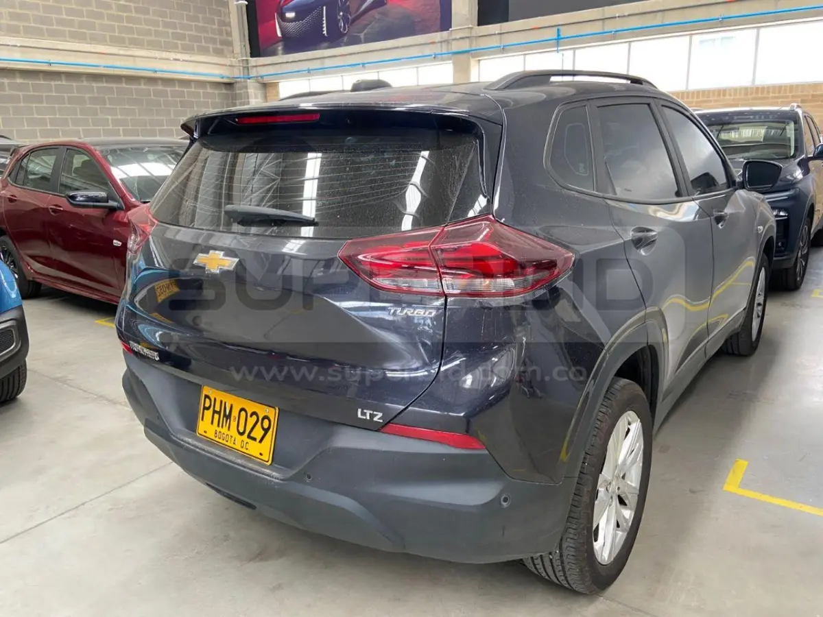 CHEVROLET TRACKER TURBO 1.2 LTZ AT MOD. 2025, PLACA: PHM029 Ubic.: Tocancipa — imagen 2 de 8
