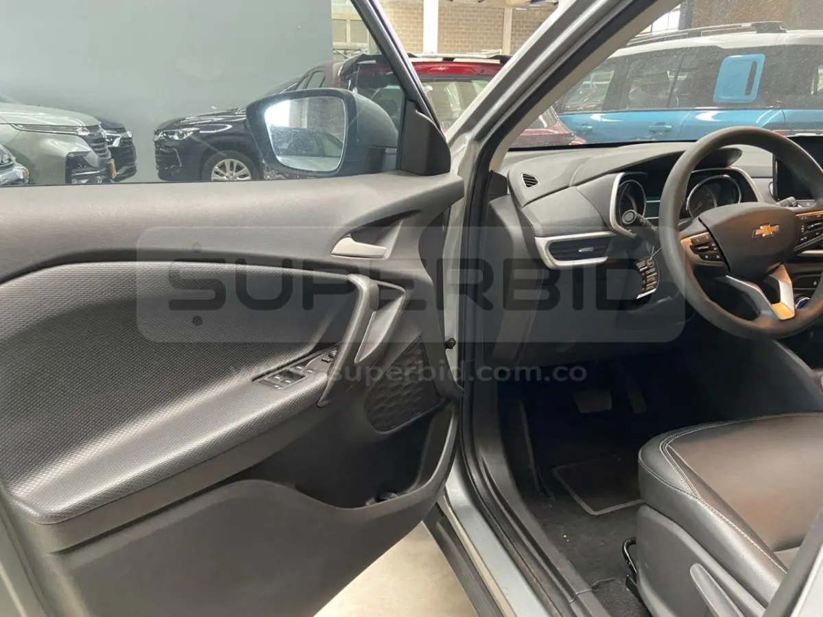 CHEVROLET TRACKER TURBO 1.2 LTZ AT MOD. 2025, PLACA: PHM025 Ubic.: Tocancipa — imagen 7 de 8