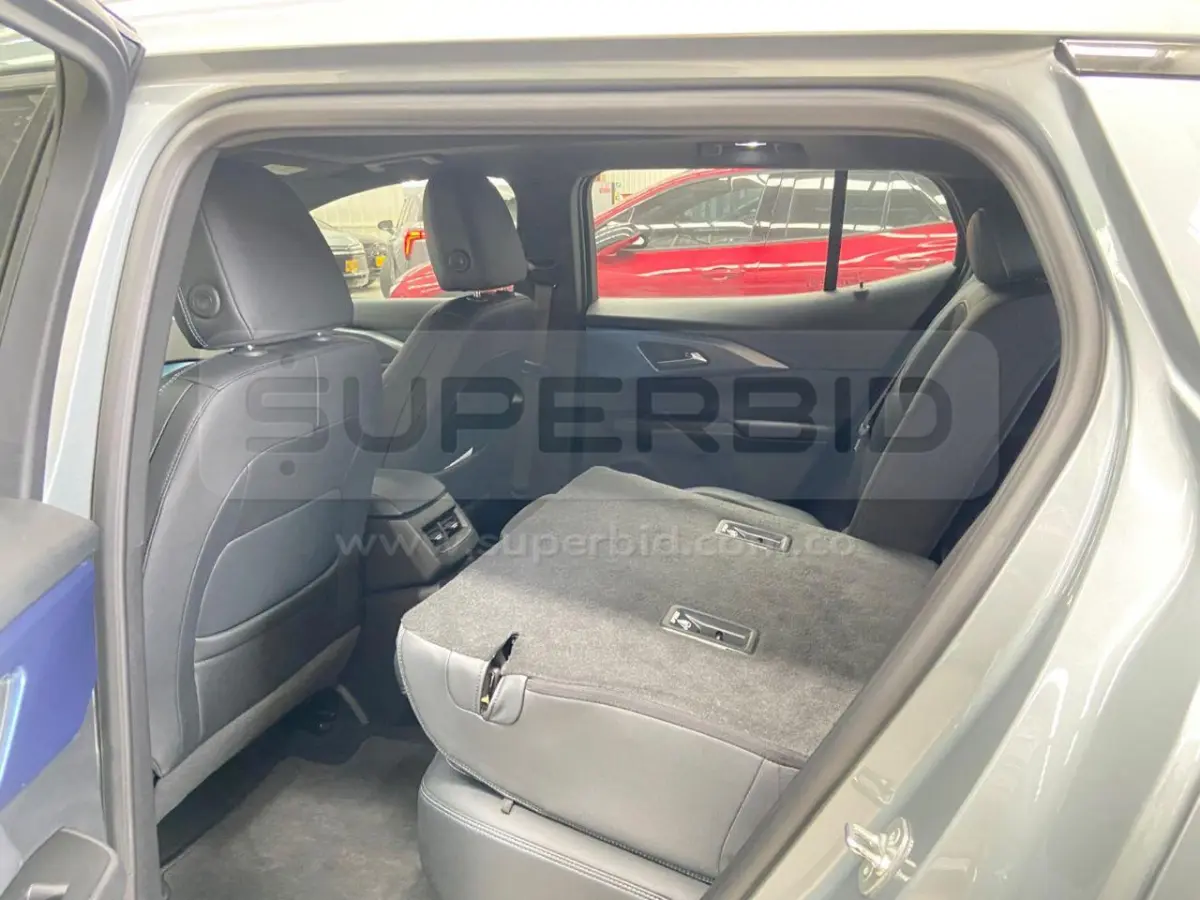 CHEVROLET EQUINOX EV EAWD LT AT MOD. 2024, PLACA: NJV171 Ubic.: Tocancipa — imagen 4 de 8