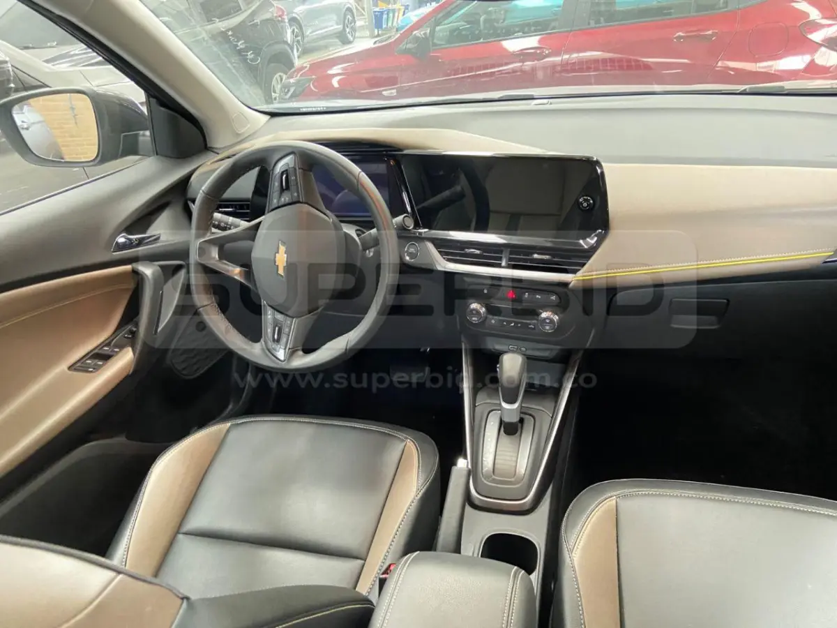 CHEVROLET TRACKER TURBO 1.2 PREM AT MOD. 2026, (PARA MATRICULAR) Ubic.: Tocancipa — imagen 3 de 8