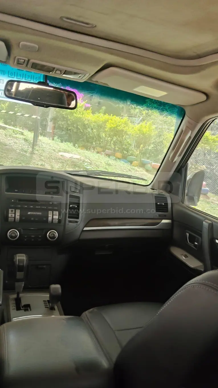 MITSUBISHI MONTERO AT 3800 CC, MOD. 2011, PLACA: KBN233 Ubic.: California — imagen 4 de 8