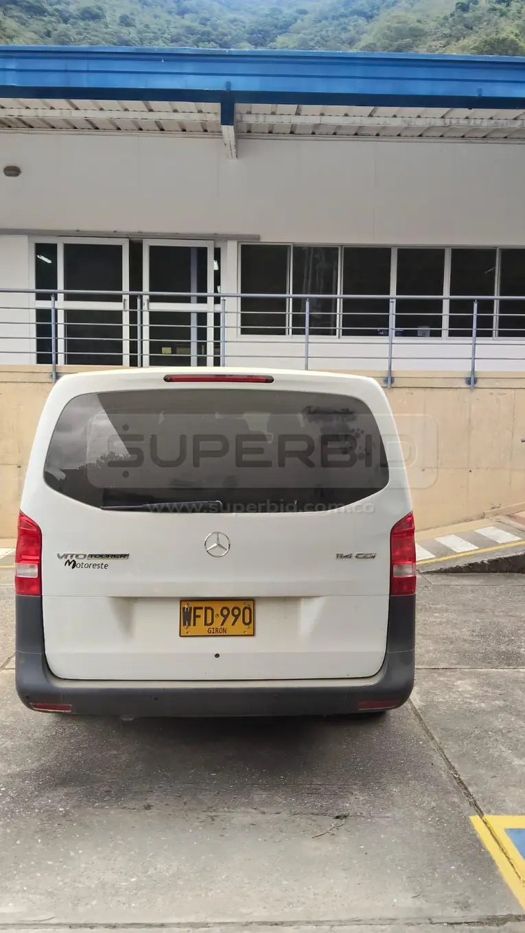 MERCEDES BENZ VITO TOURER 114 MT 2143 CC, MOD. 2018, PLACA: WFD990 Ubic.: California — imagen 2 de 7