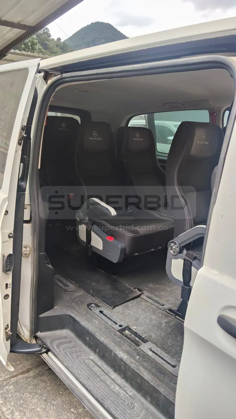 MERCEDES BENZ VITO TOURER 114 MT 2143 CC, MOD. 2018, PLACA: WFD990 Ubic.: California — imagen 5 de 7