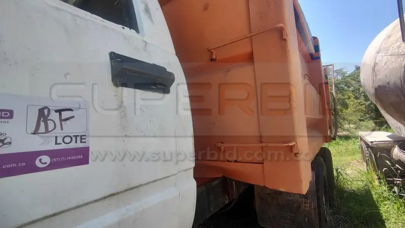 VOLQUETA CHEVROLET KODIAK MT 5000 CC, MOD. 2006, RTM VENCIDA, RP#1 PLACA: GOE138 Ubic.: TURBACO, BOLIVAR — imagen 4 de 8
