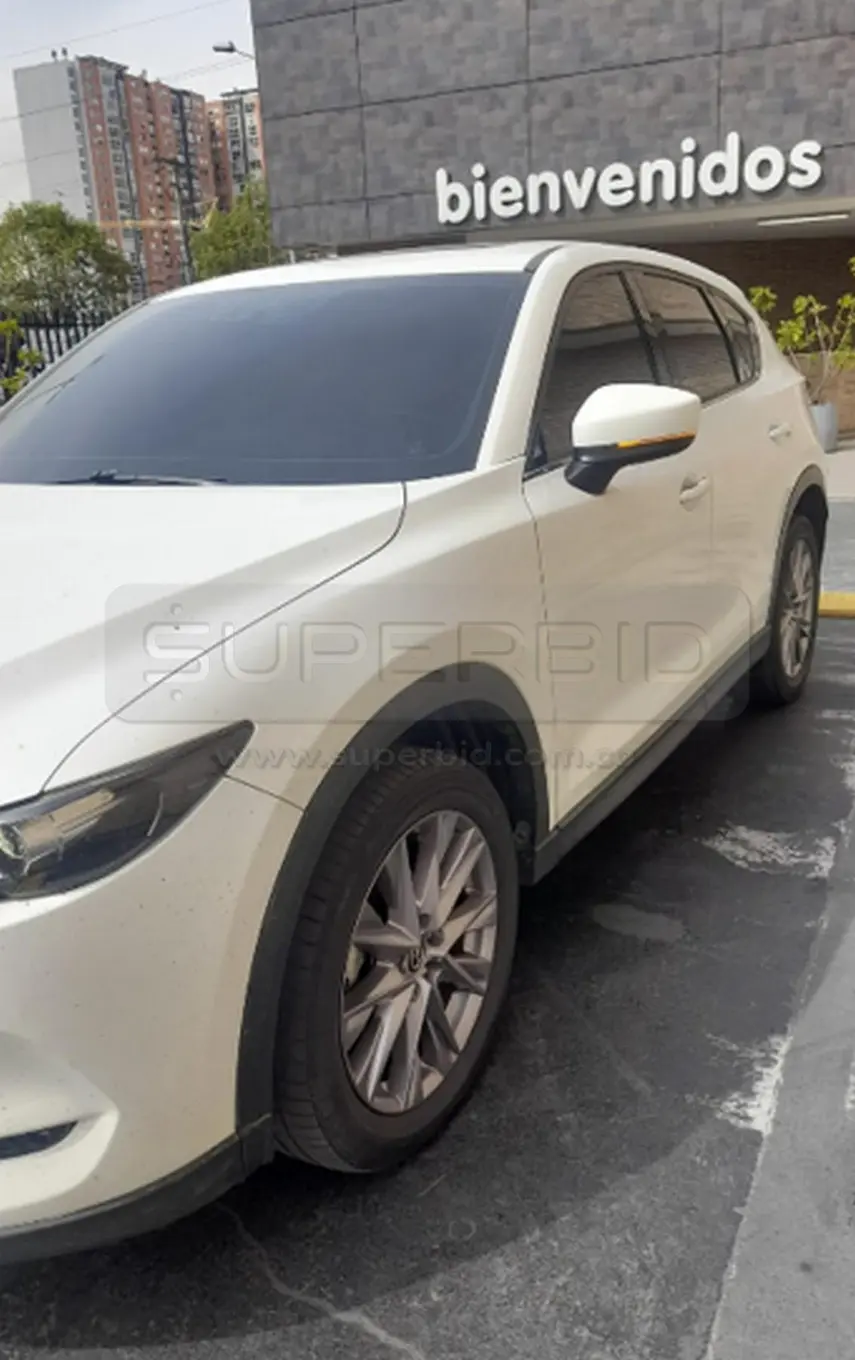 MAZDA CX-5 4X2 AT 2500 CC, MOD. 2020, RTM VENCIDA, PLACA: GRO070 Ubic.: Bogotá — imagen 2 de 7