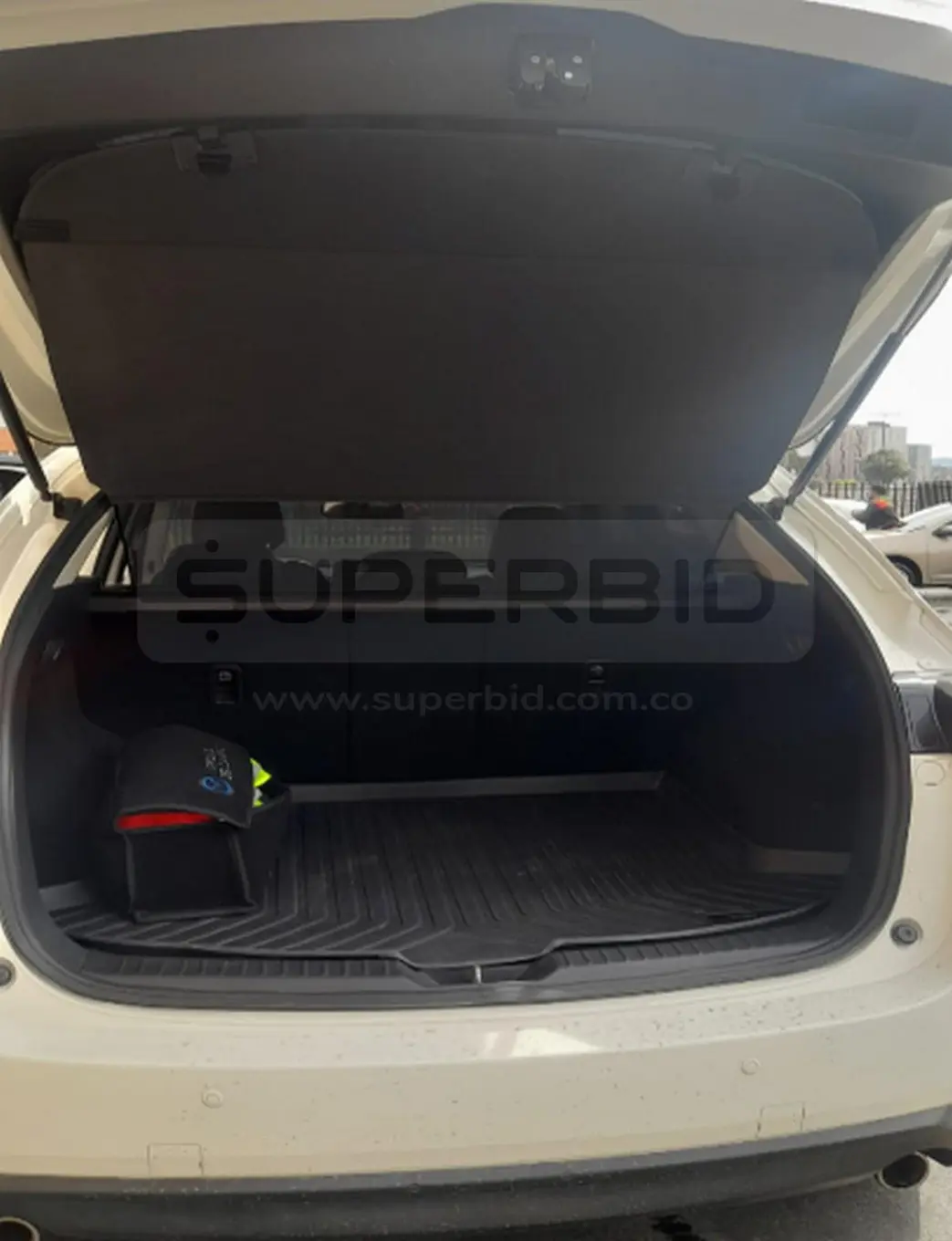 MAZDA CX-5 4X2 AT 2500 CC, MOD. 2020, RTM VENCIDA, PLACA: GRO070 Ubic.: Bogotá — imagen 6 de 7