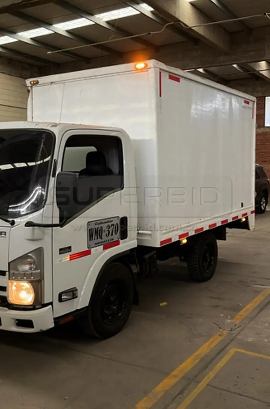 CAMION FURGON CHEVROLET NHR MT 3000 CC, MOD. 2017, PLACA: WMQ370 Ubic.: Barranquilla — imagen 5 de 6