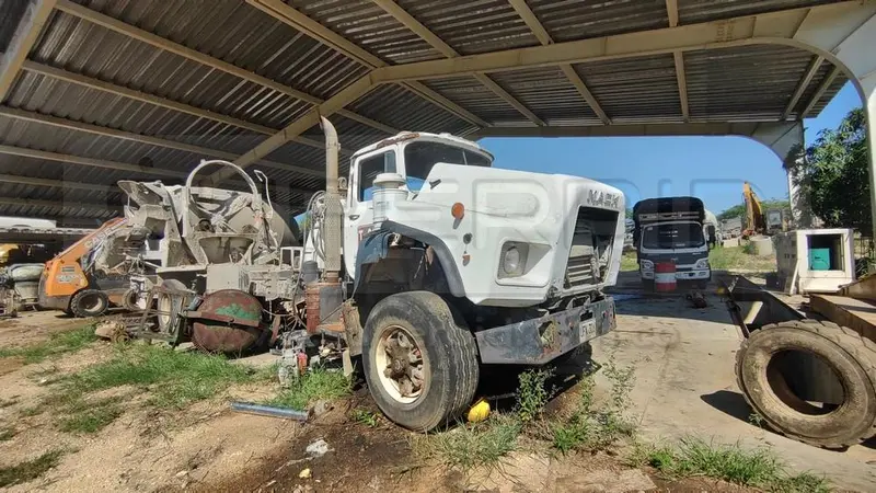 MIXER MACK DM 690S MT 10000 CC, MOD. 1994, RTM VENCIDA, RP#1 PLACA: UFK306 Ubic.: TURBACO, BOLIVAR