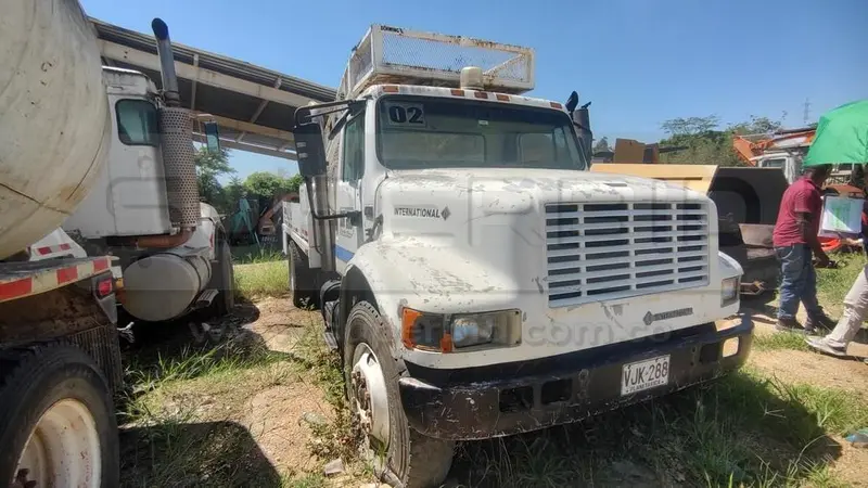CAMION BOMBA DE CONCRETO INTERNATIONAL 4900 MT 6702 CC, MOD. 1993, RTM VENCIDA, RP#1 PLACA: VJK288 Ubic.: TURBACO, BOLIVAR — imagen 8 de 8