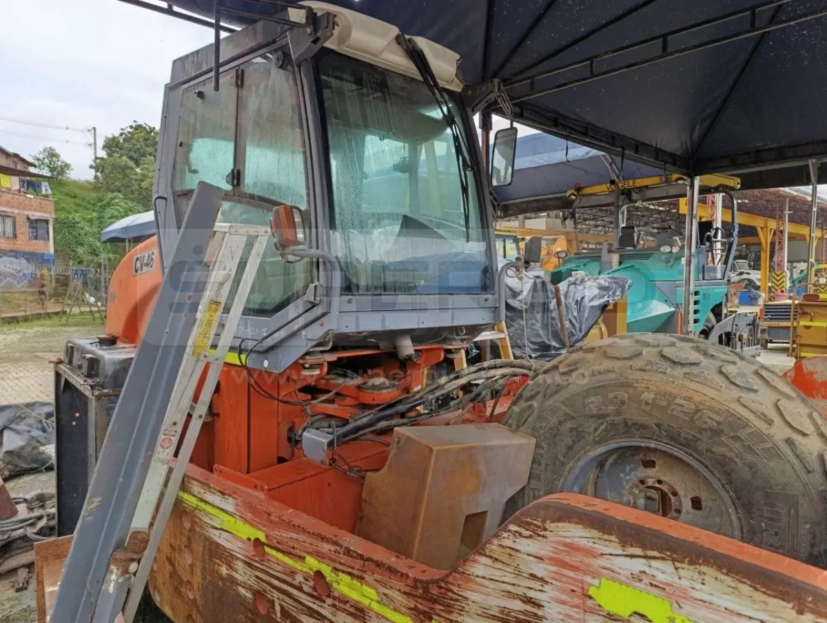 COMPACTADOR VIBRATORIO HAMM 3518 HT AÑO 2012, 10094 HR. RP#4 PLACA: MC029630 Ubic.: CALDAS, ANTIOQUIA