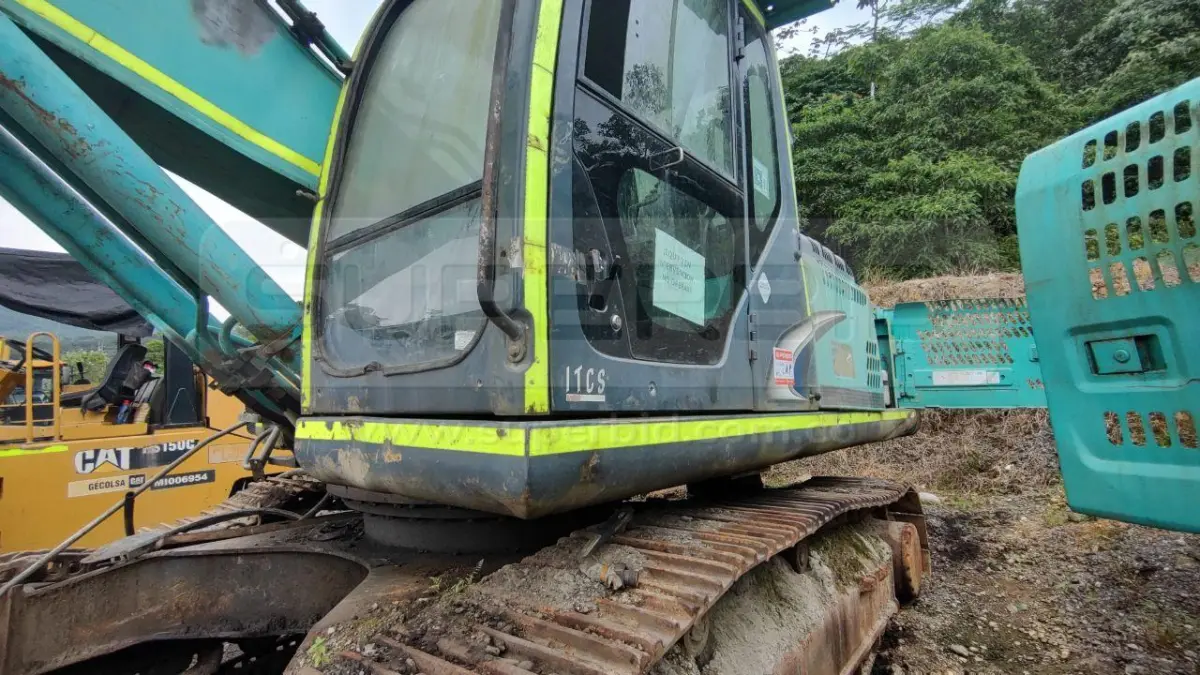 EXCAVADORA ORUGAS KOBELCO SK350LC-8 AÑO 2017, 16642 HR. RP#3 PLACA: MC062717 Ubic.: MOCOA, PUTUMAYO — imagen 2 de 8
