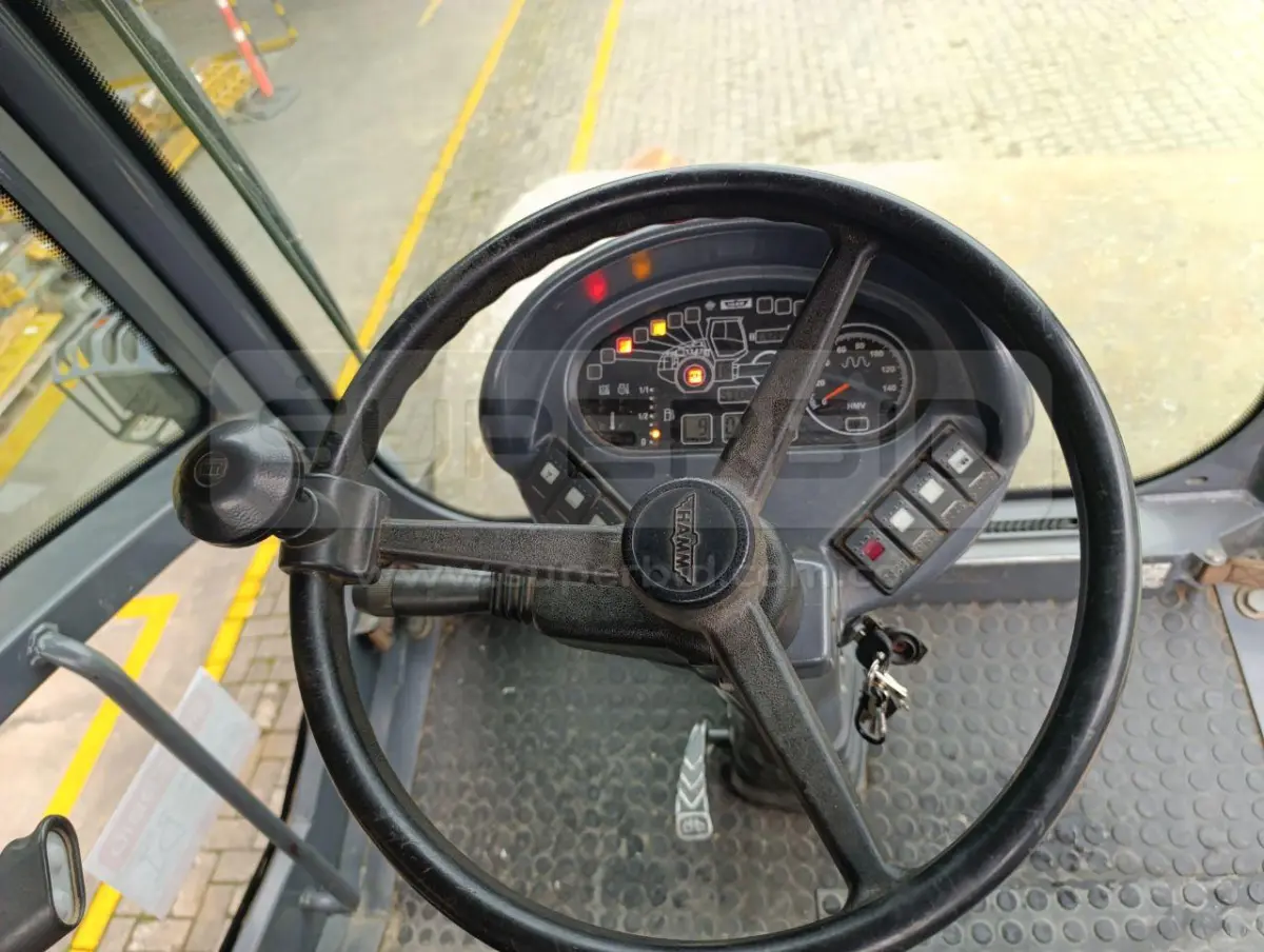 COMPACTADOR VIBRATORIO HAMM 3414 HT AÑO 2012, 6280 HR. RP#3 PLACA: MC014810 Ubic.: MEDELLIN — imagen 4 de 8
