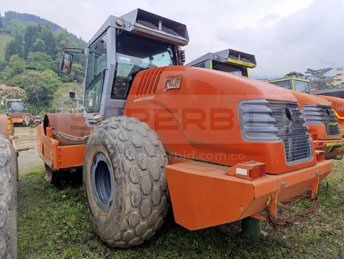 COMPACTADOR VIBRATORIO HAMM 3518 HT AÑO 2012, 11161 HR. RP#3 PLACA: MC013330 Ubic.: CALDAS, ANTIOQUIA — imagen 4 de 8