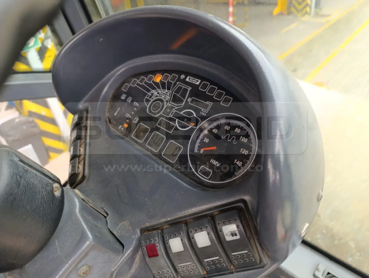 COMPACTADOR VIBRATORIO HAMM 3414 HT AÑO 2012, 6280 HR. RP#3 PLACA: MC014810 Ubic.: MEDELLIN — imagen 5 de 8
